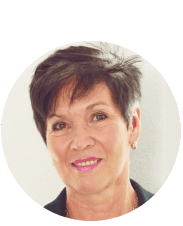 Porträt von Barbara Hölscher-Busam